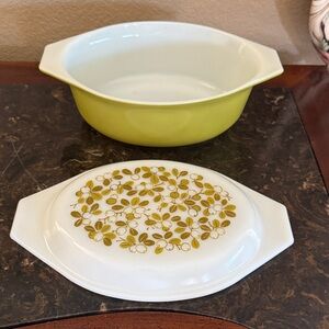 Vintage Floral Yellow and White Casserole Dish